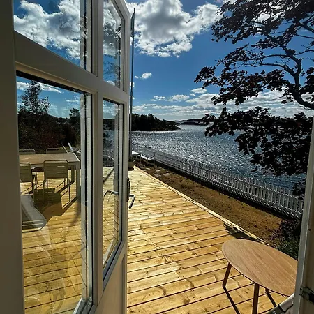 Renovated Coastal With Jetty Arendal Сasa de vacaciones *