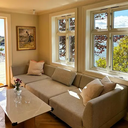 Renovated Coastal With Jetty Arendal