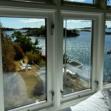 Renovated Coastal With Jetty Arendal Færvik