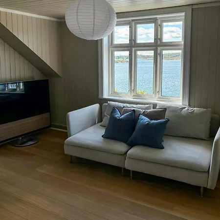 Renovated Coastal With Jetty Arendal * Færvik