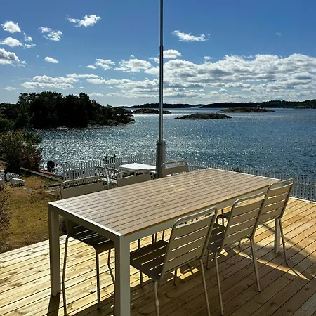 Renovated Coastal With Jetty Arendal Færvik
